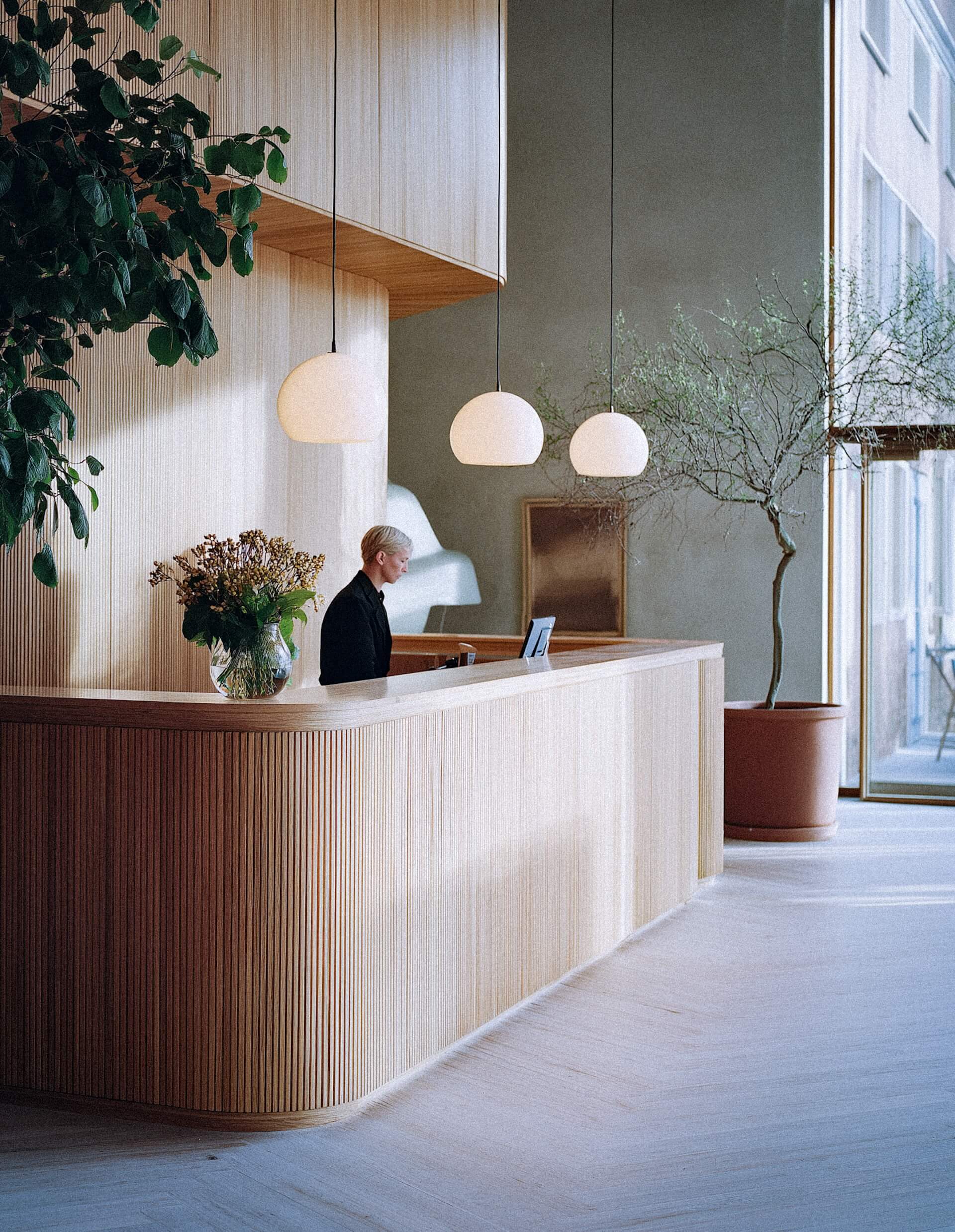 Opally röstassistent hanterar samtal